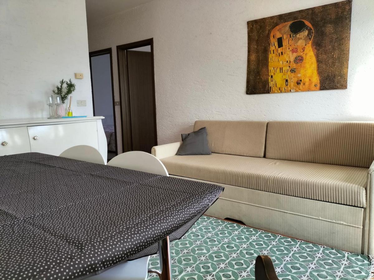 Rustica Sul Lago Tenno Primo Piano Bagian luar foto