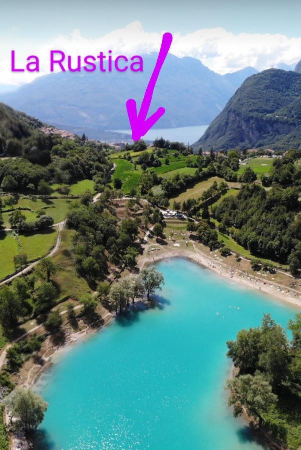 Rustica Sul Lago Tenno Primo Piano Bagian luar foto